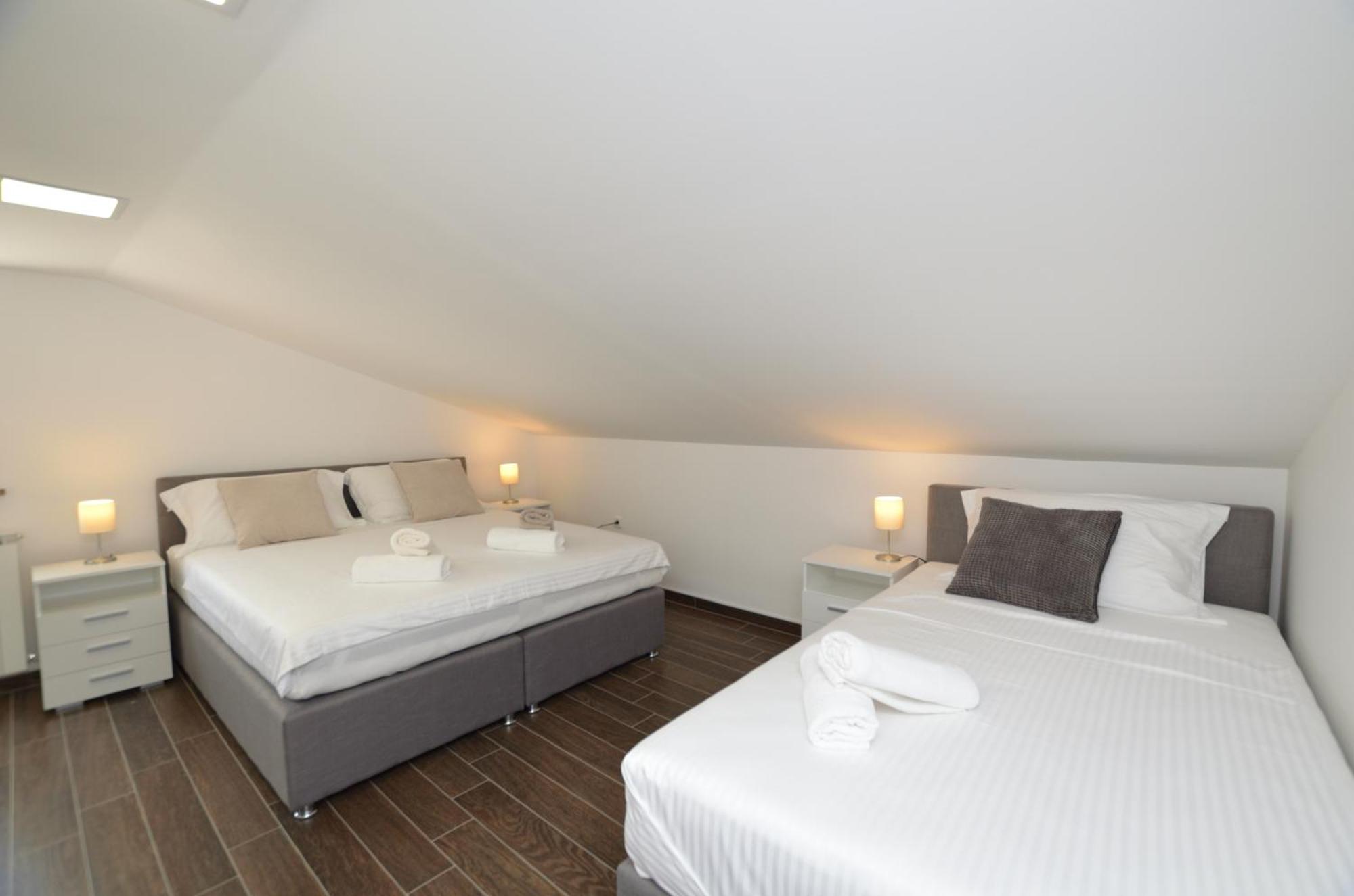 Apartment Sofia Martinscica (Cres)